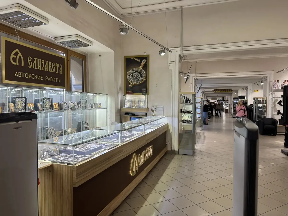 Designer jewellery counter — before